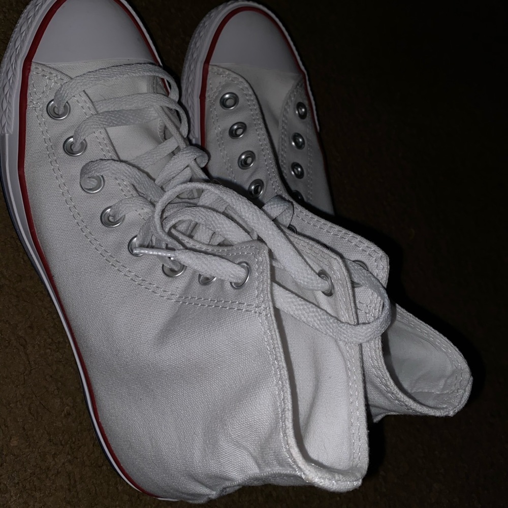 White hightop converse barely ever worn